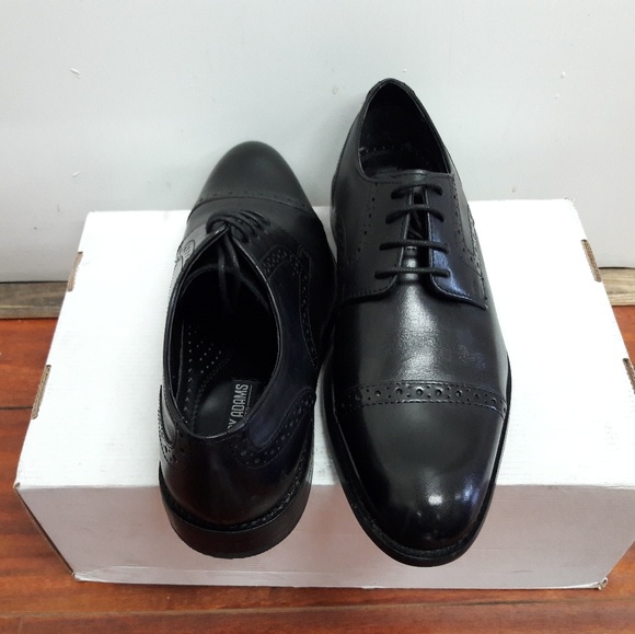 Stacy Adams - Picture 3 of 4